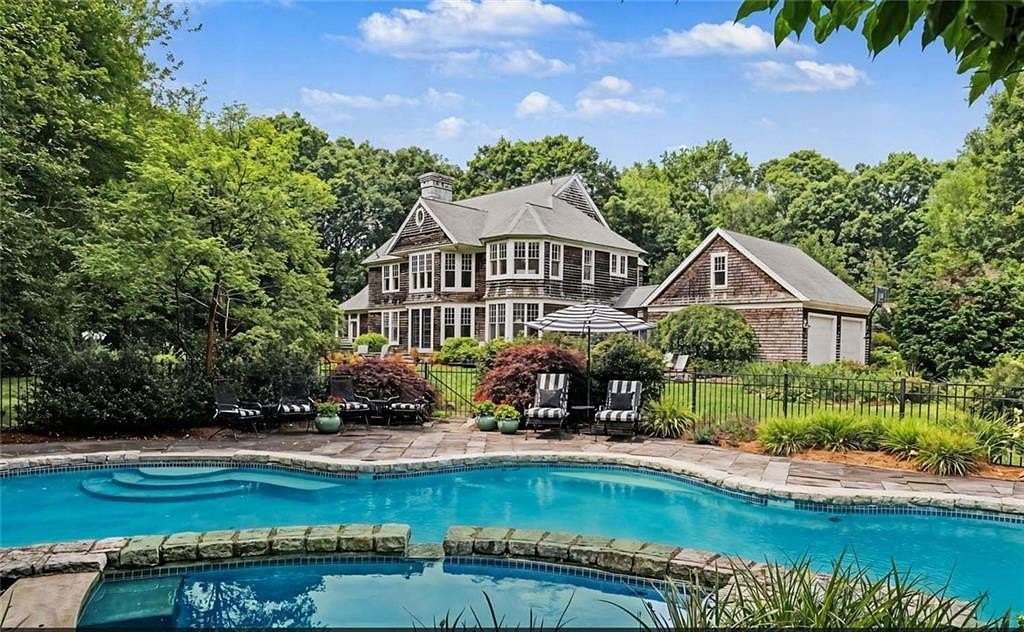 3.34 Acres of Land with Home for Sale in South Kingstown Town, Rhode Island