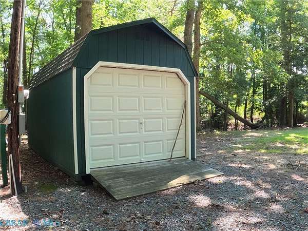 1 Acre of Residential Land for Sale in Heathsville, Virginia