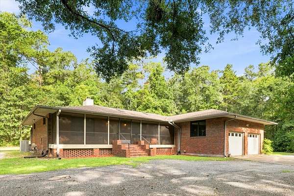 5 Acres of Land with Home for Sale in Havana, Florida