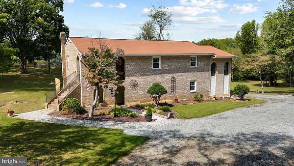 3.5 Acres of Land with Home for Sale in Amissville, Virginia
