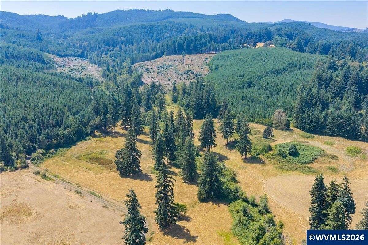 12.5 Acres of Land for Sale in Sweet Home, Oregon