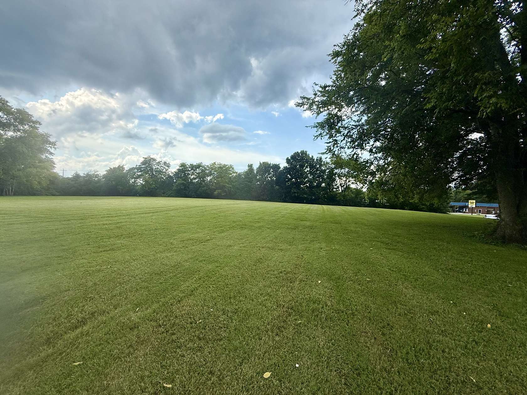 1.1 Acres of Residential Land for Sale in Gallatin, Tennessee