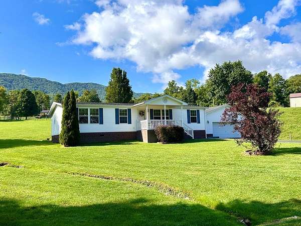 1.53 Acres of Land with Home for Sale in Cedar Bluff, Virginia