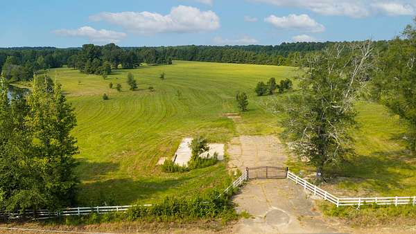 323 Acres of Land for Sale in Magnolia, Arkansas