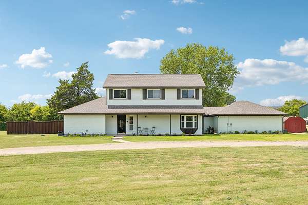 1.64 Acres of Land with Home for Sale in Lucas, Texas