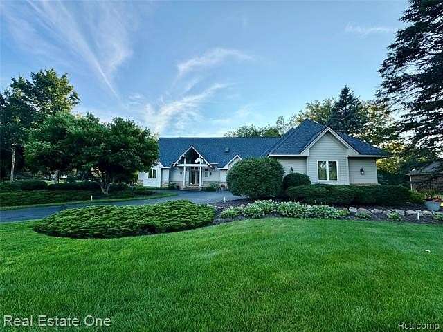 1.53 Acres of Land with Home for Sale in Clarkston, Michigan