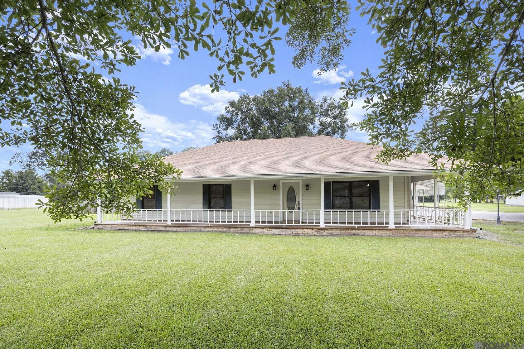 2 Acres of Land with Home for Sale in Prairieville, Louisiana