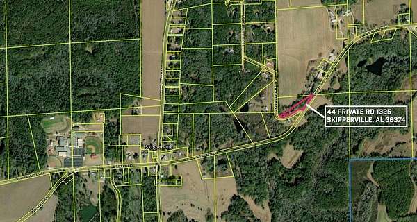 1.43 Acres of Land for Sale in Skipperville, Alabama