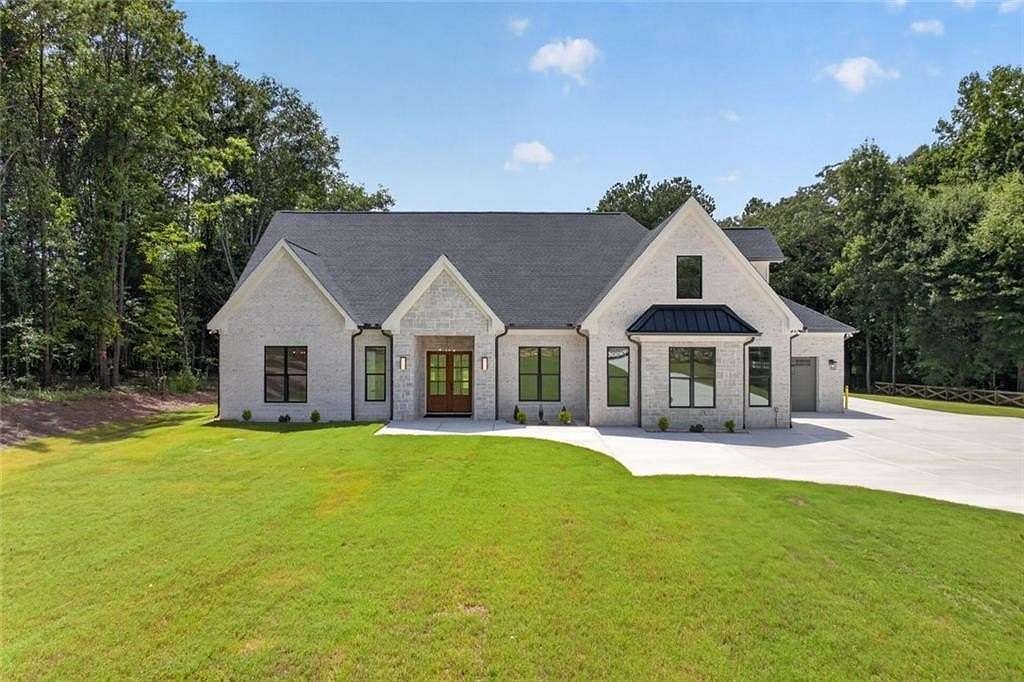 2.26 Acres of Land with Home for Sale in Monroe, Georgia