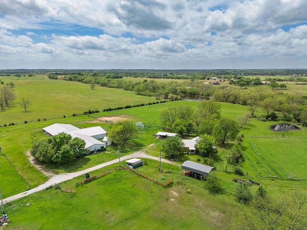 20 Acres of Agricultural Land with Home for Sale in Earlsboro, Oklahoma