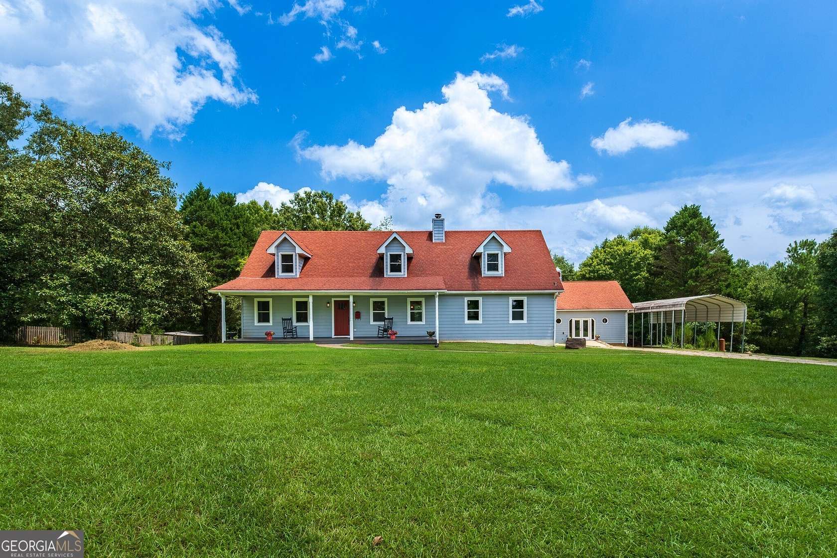 4.88 Acres of Land with Home for Sale in Hoschton, Georgia