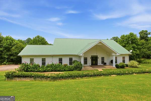 5.43 Acres of Land with Home for Sale in Cornelia, Georgia