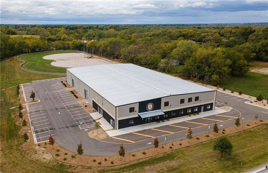 10 Acres of Commercial Land for Sale in Stilwell, Kansas