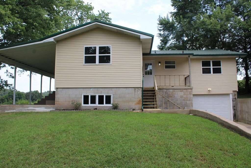 1.56 Acres of Land with Home for Sale in Harrison, Arkansas