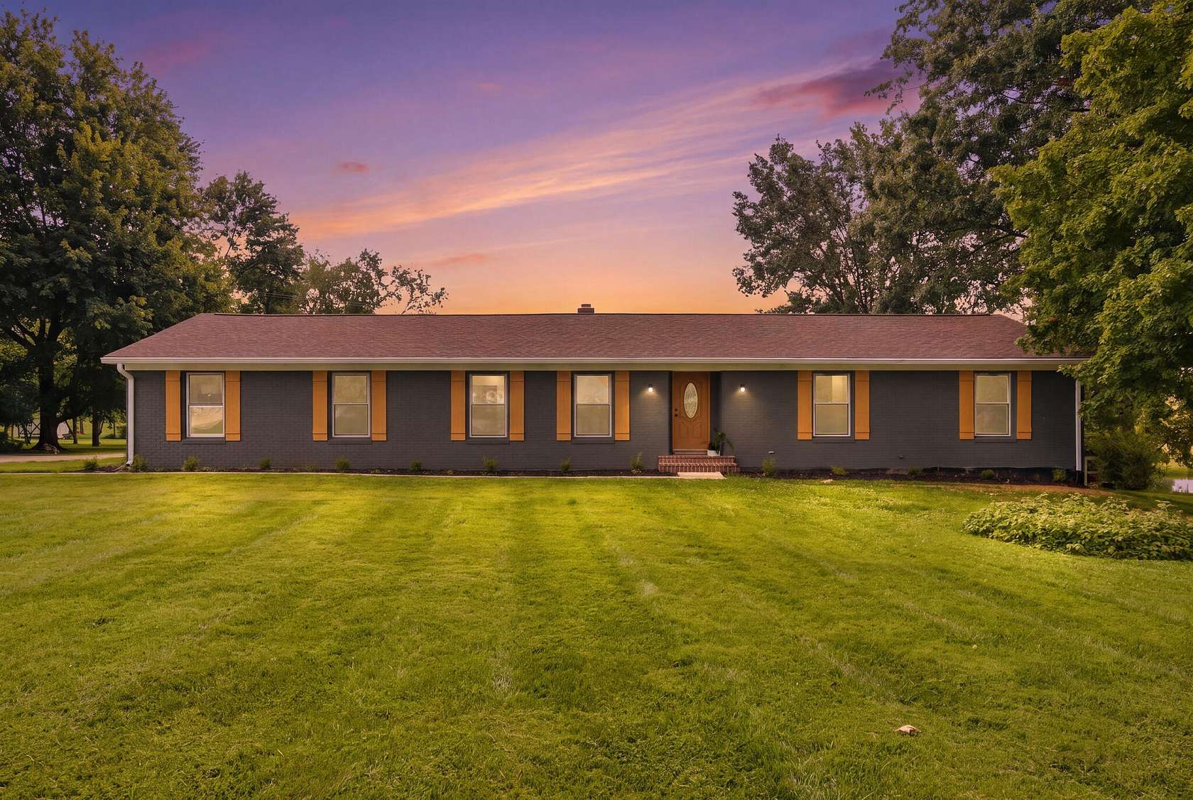 1.53 Acres of Land with Home for Sale in Georgetown, Kentucky