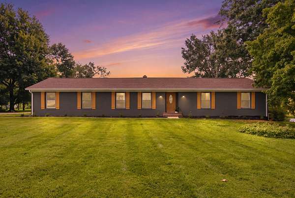 1.53 Acres of Land with Home for Sale in Georgetown, Kentucky