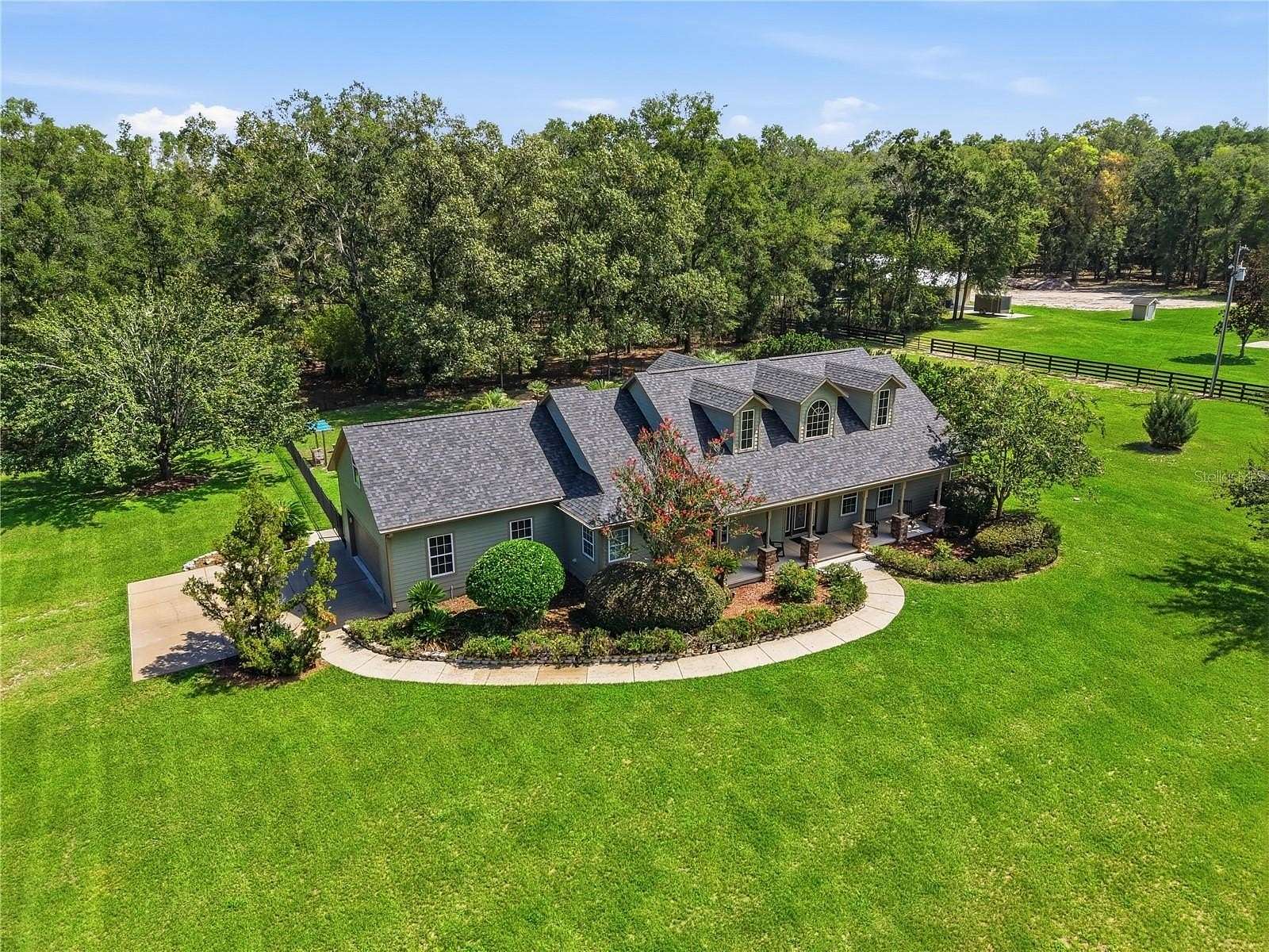 5 Acres of Land with Home for Sale in Alachua, Florida