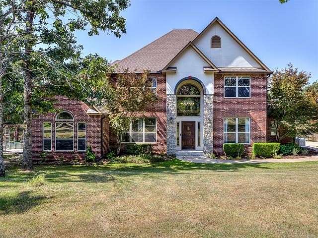 2.33 Acres of Land with Home for Sale in Claremore, Oklahoma