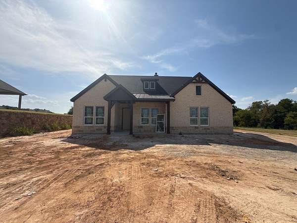 2 Acres of Land with Home for Sale in Weatherford, Texas