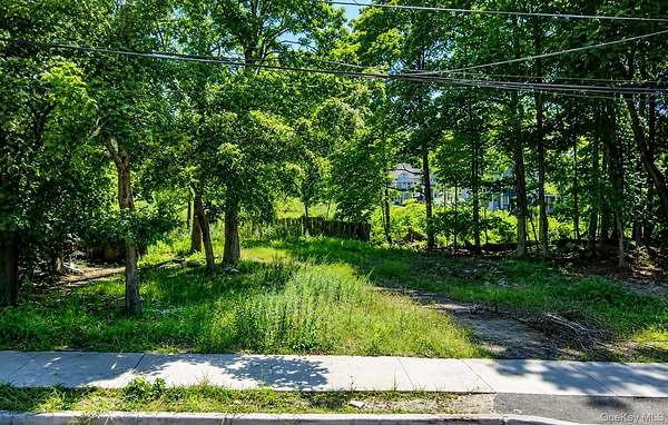 0.14 Acres of Mixed-Use Land for Sale in Spring Valley, New York