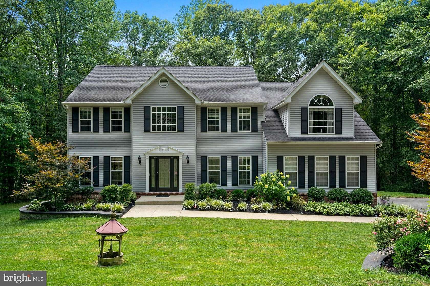 2.59 Acres of Land with Home for Sale in Huntingtown, Maryland