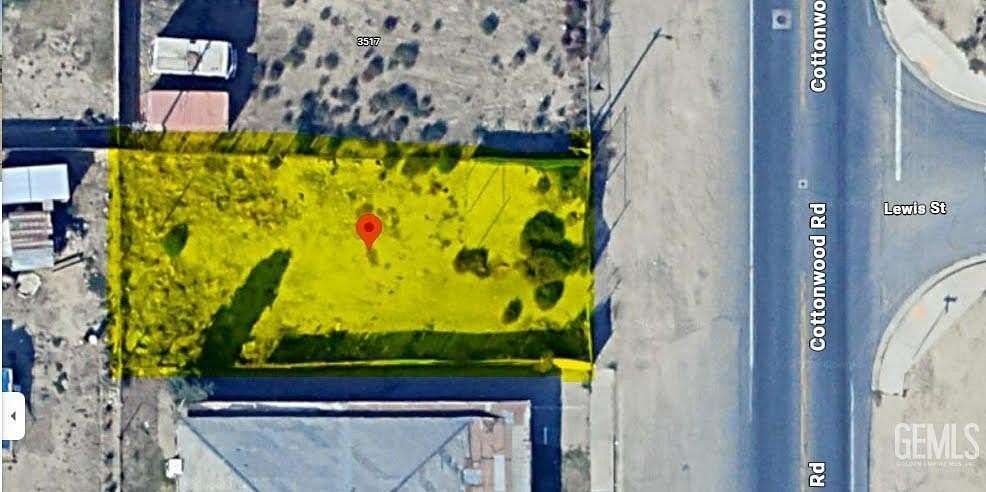 0.15 Acres of Commercial Land for Sale in Bakersfield, California