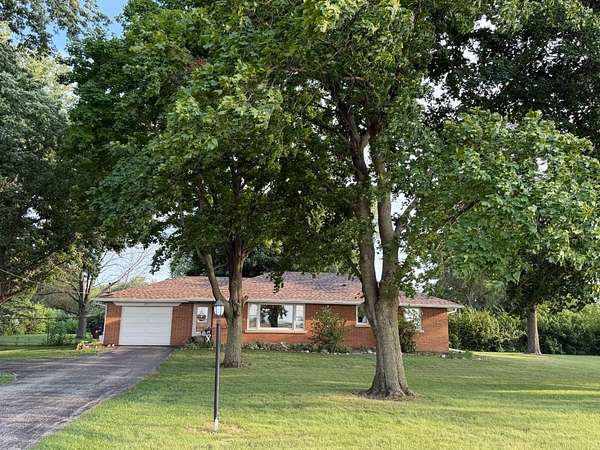 1.7 Acres of Land with Home for Sale in Kankakee, Illinois