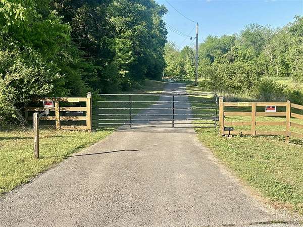 7 Acres of Residential Land for Sale in Bowling Green, Kentucky