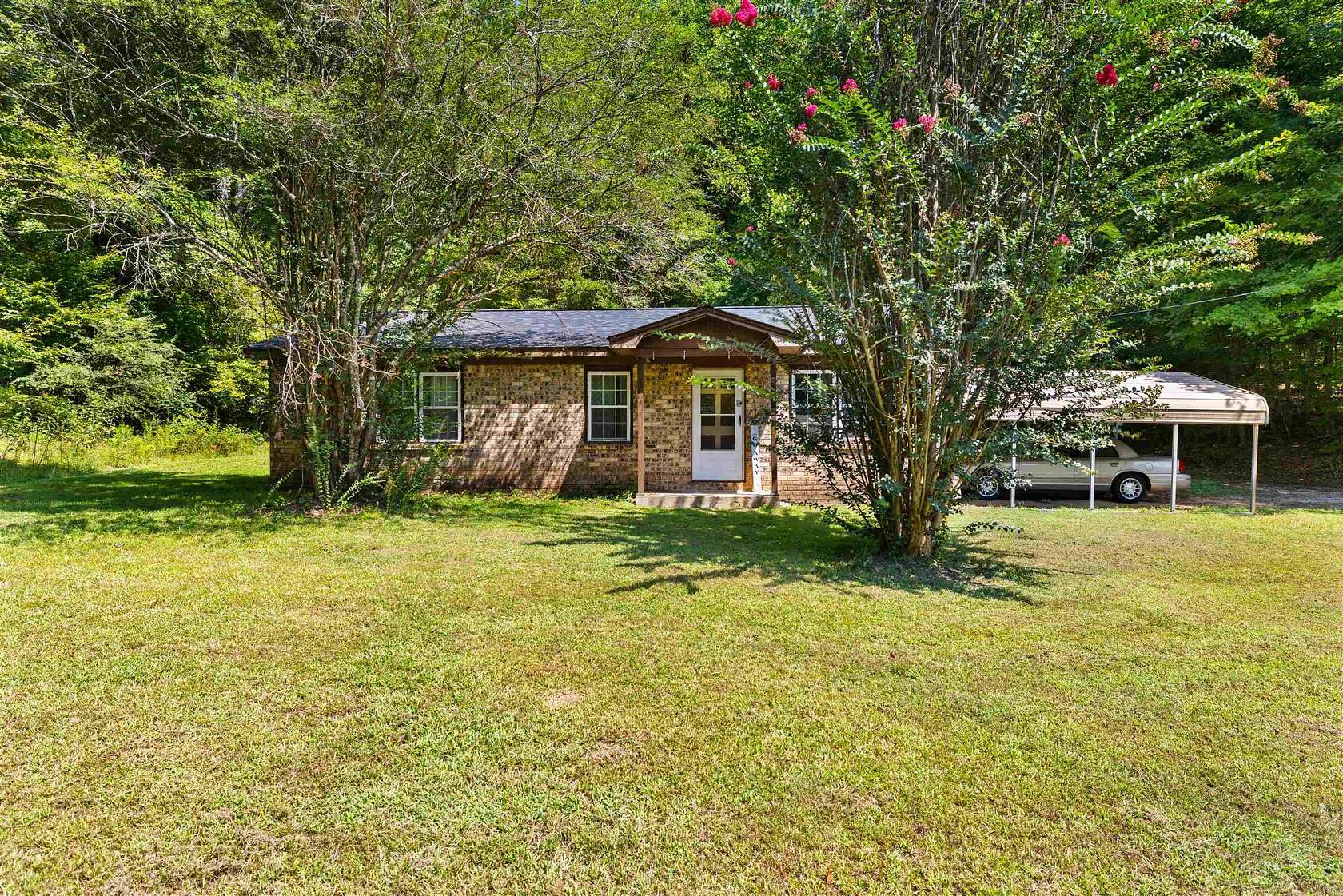 4.67 Acres of Land with Home for Sale in Florence, Alabama