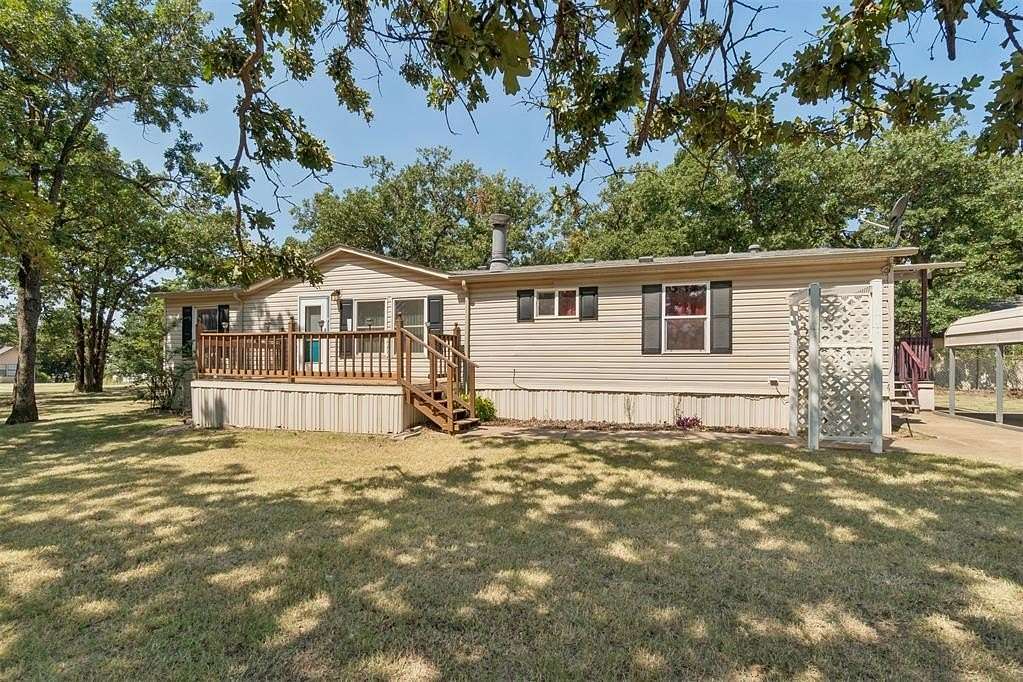 2 Acres of Land with Home for Sale in Edmond, Oklahoma