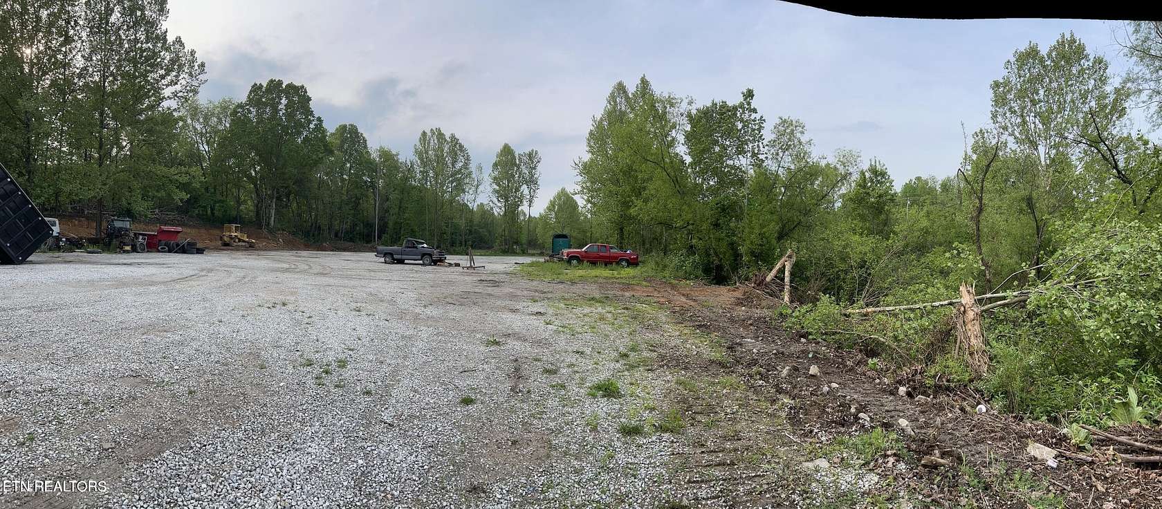 13.8 Acres of Land with Home for Sale in Helenwood, Tennessee