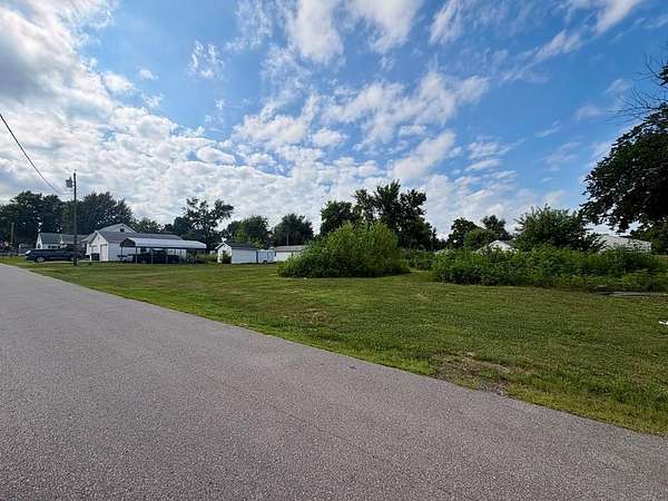 0.4 Acres of Residential Land for Sale in Kirksville, Missouri