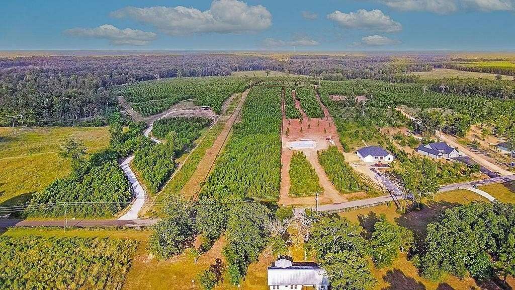 5 Acres of Land for Sale in Diboll, Texas
