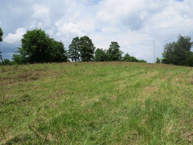 5 Acres of Residential Land for Sale in Pulaski, Tennessee