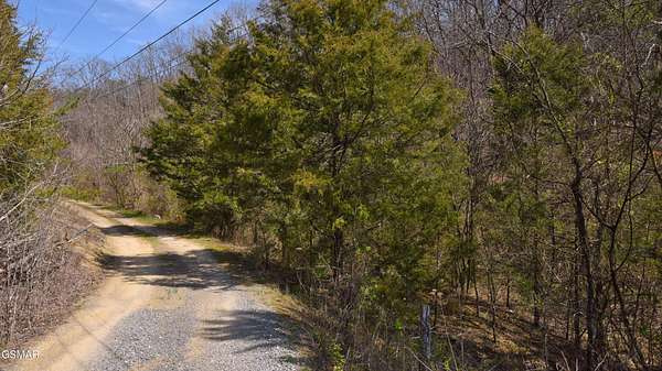 5 Acres of Residential Land for Sale in Kodak, Tennessee