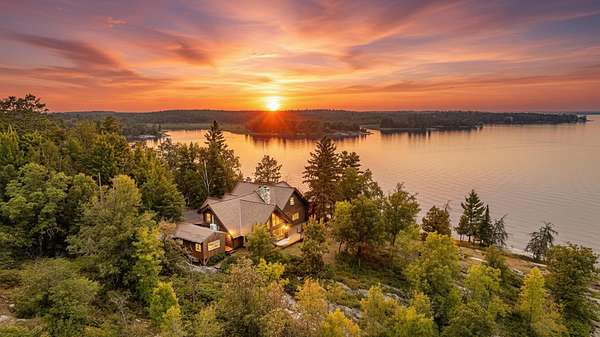 1.5 Acres of Land with Home for Sale in Kabetogama, Minnesota
