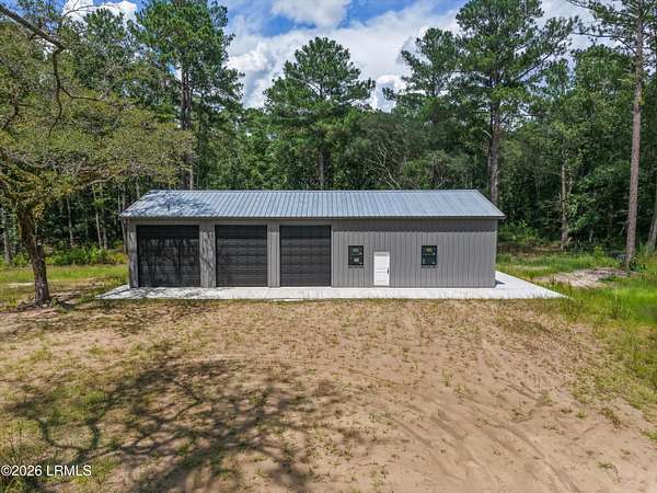 17.2 Acres of Land for Sale in Ridgeland, South Carolina