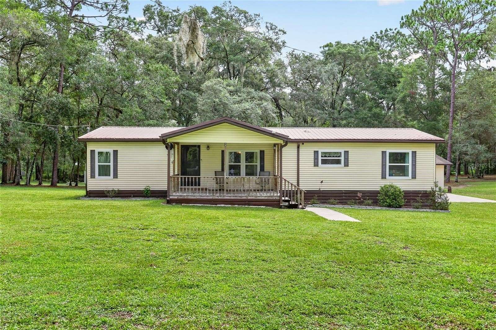 3 Acres of Land with Home for Sale in Bushnell, Florida