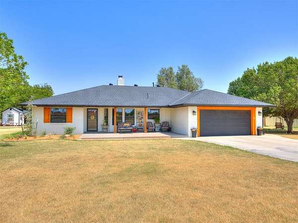 5 Acres of Land with Home for Sale in Piedmont, Oklahoma