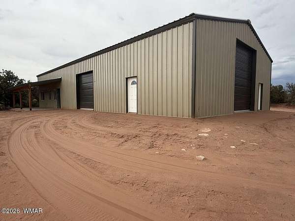 10 Acres of Land with Home for Sale in Snowflake, Arizona