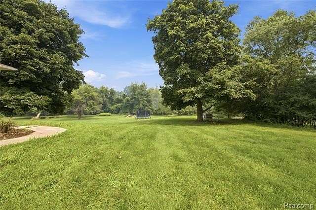 1.86 Acres of Residential Land for Sale in Clarkston, Michigan