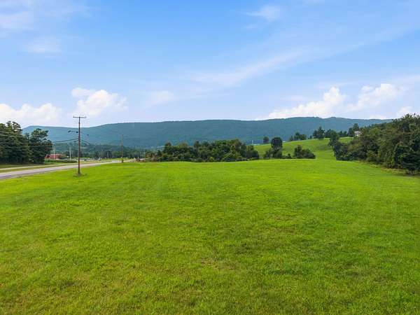 17.6 Acres of Commercial Land for Sale in Pembroke, Virginia