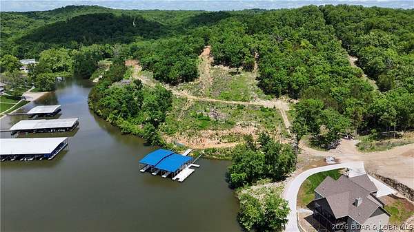 31.4 Acres of Improved Land for Sale in Camdenton, Missouri