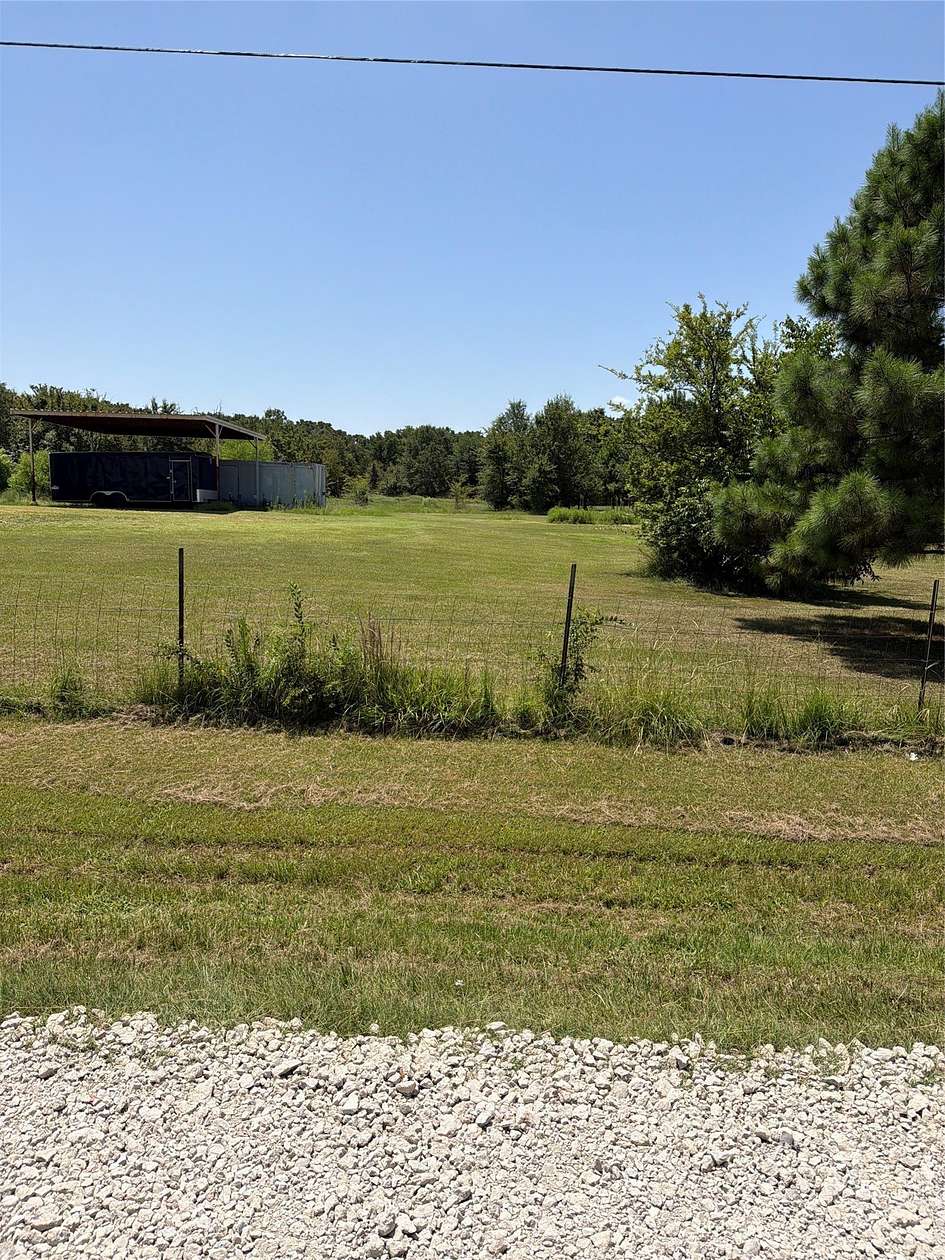 2.2 Acres of Residential Land for Sale in Greenville, Texas