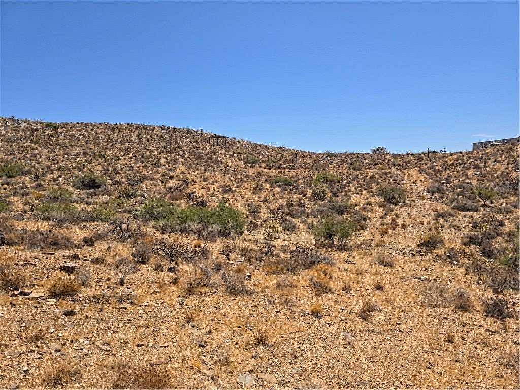 0.7 Acres of Residential Land for Sale in Golden Valley, Arizona
