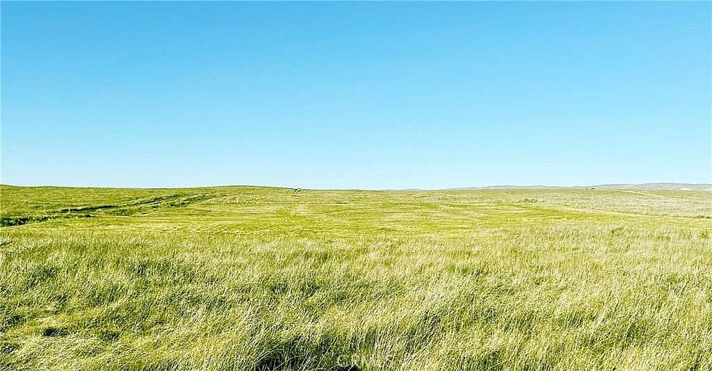 2.5 Acres of Residential Land for Sale in Santa Margarita, California