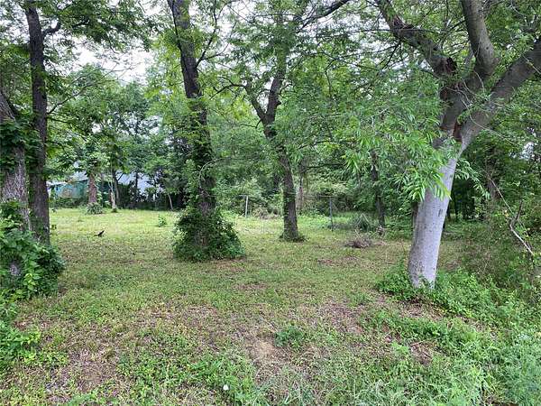 0.23 Acres of Residential Land for Sale in Bonham, Texas