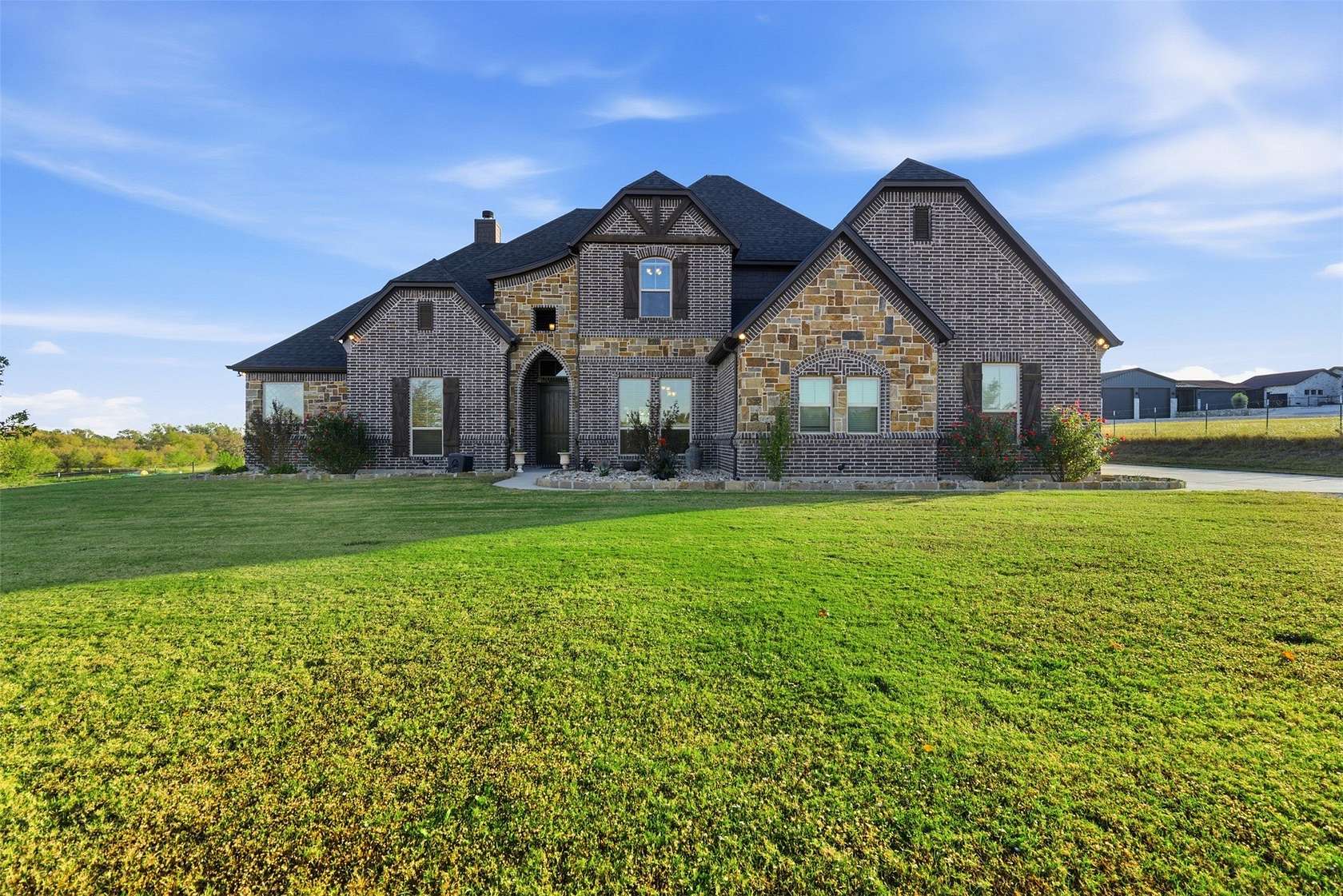 10 Acres of Recreational Land with Home for Sale in Sanger, Texas