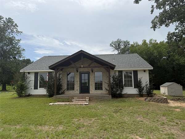 1.7 Acres of Land with Home for Sale in Eustace, Texas