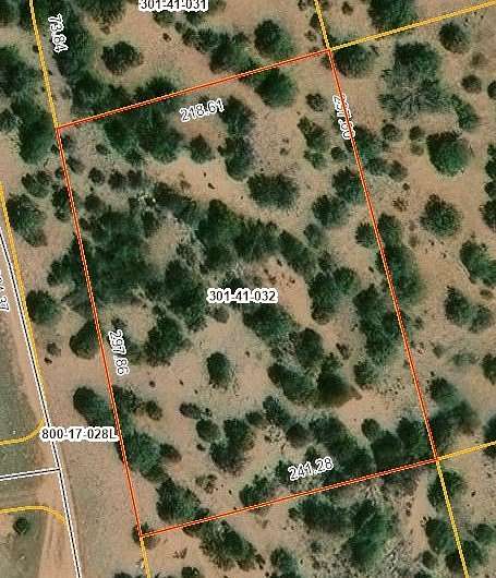 1.57 Acres of Residential Land for Sale in Seligman, Arizona